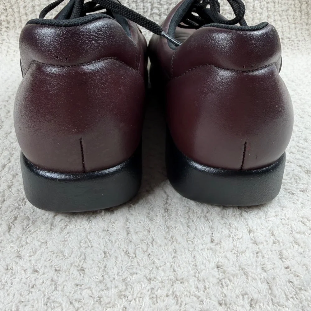 SAS Siesta Shoes Women 9W Brown Leather Lace Up Moc Toe Comfort Walking USA Made